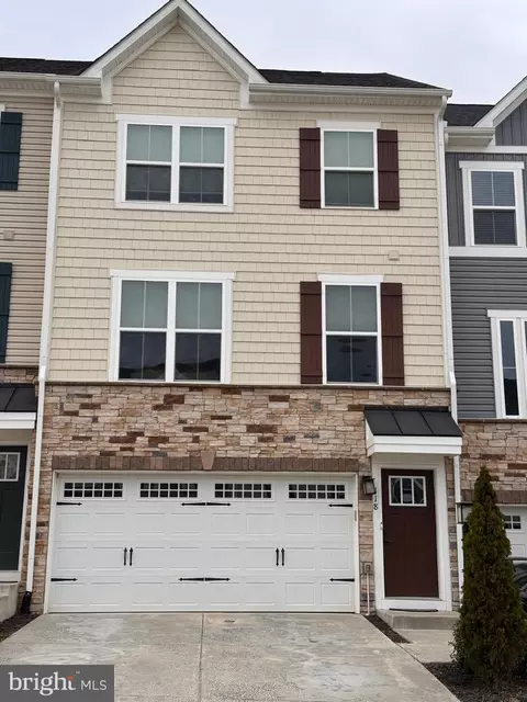 118 Twinleaf Way, Lake Frederick, VA 22630