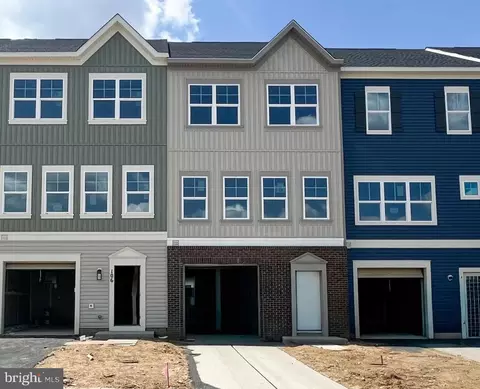104 Swansong Pl, Winchester, VA 22603