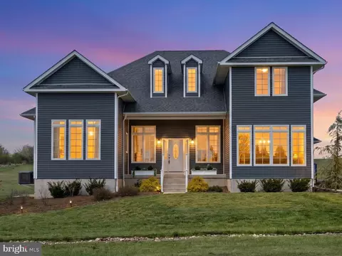 125 Skyjes Ln, Winchester, VA 22602