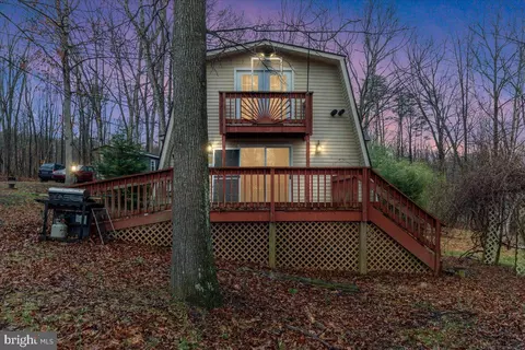 297 Deer Run Rd, Gore, VA 22637
