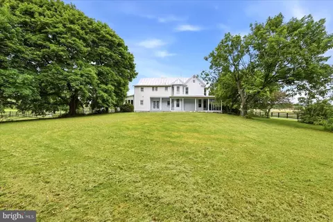 171 Laurel Grove Rd, Winchester, VA 22602