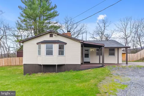 219 Potomak Trl, Winchester, VA 22602