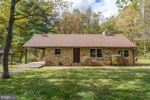 Exterior - 105 Apache Trl, Winchester, VA 22602 photo 2 of 5