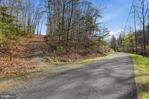 Whispering Knolls Dr, Winchester, VA 22603
