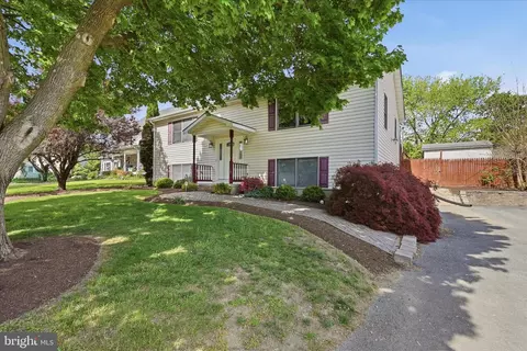 213 Killdeer Rd, Stephens City, VA 22655