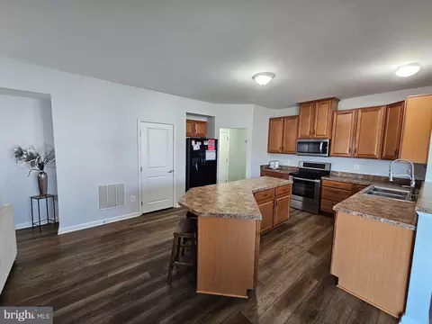 Kitchen - 114 Lattice Dr, Stephenson, VA 22656 photo 2 of 10