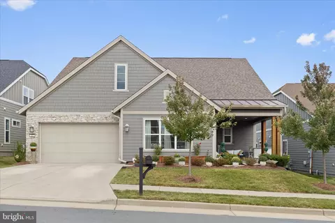 117 Mallard Dr, Lake Frederick, VA 22630