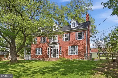 4737 Valley Pike, Stephens City, VA 22655