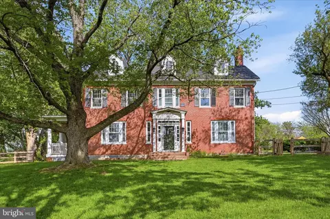 4737 Valley Pike, Stephens City, VA 22655