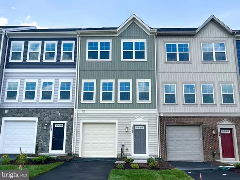 106 Swansong Pl, Winchester, VA 22603