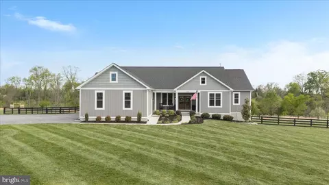 1015 Redbud, Winchester, VA 22603
