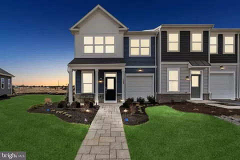410 Granite Ridge Dr, Winchester, VA 22603