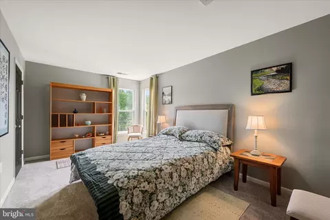 Bedroom - 304 Morlyn Dr, Stephenson, VA 22656 photo 2 of 8
