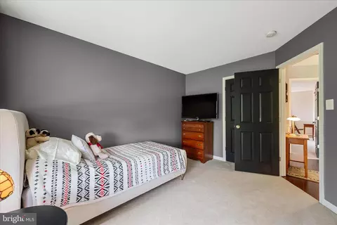 Bedroom - 304 Morlyn Dr, Stephenson, VA 22656 photo 5 of 8