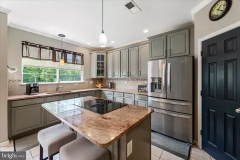 Kitchen - 304 Morlyn Dr, Stephenson, VA 22656 photo 3 of 6