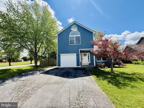 101 Southdown Cir, Stephens City, VA 22655