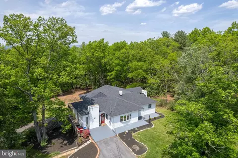 357 Hunting Ridge Rd, Winchester, VA 22603