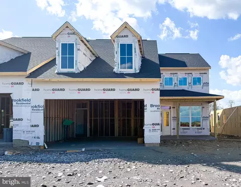 104 Zinnia Ln, Winchester, VA 22603