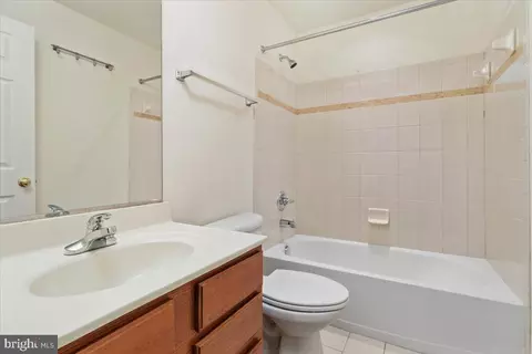 Bath - 326 Morlyn Dr, Stephenson, VA 22656 photo 4 of 4