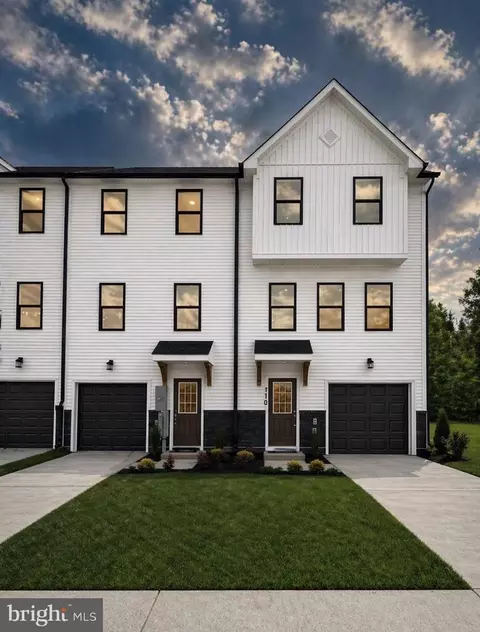 112 Shuoner Ct, Winchester, VA 22602