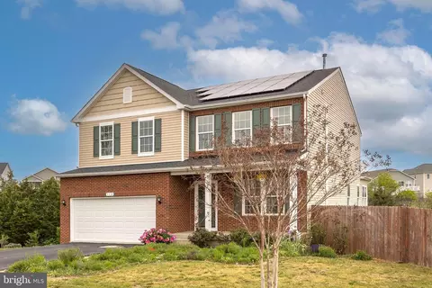 112 Norwich Ct, Stephens City, VA 22655