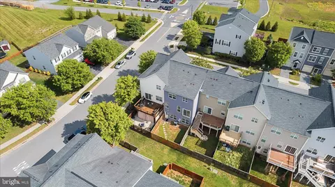 View/Area - 102 Rotunda Dr, Stephenson, VA 22656 photo 3 of 17