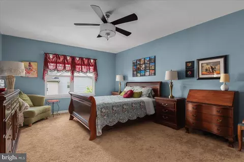 Bedroom - 102 Rotunda Dr, Stephenson, VA 22656 photo 2 of 6