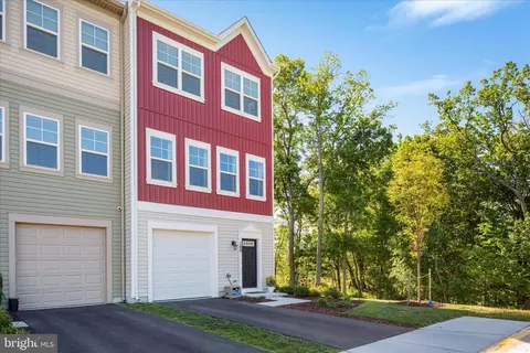 100 Bamboo Shoot Ln, Stephenson, VA 22656