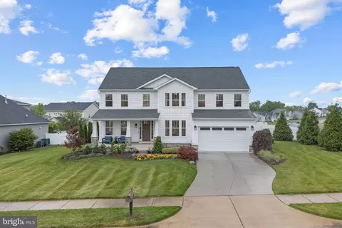 Exterior - 159 Abrams Pointe Blvd, Winchester, VA 22602 photo 1 of 10