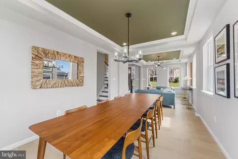 Dining - 159 Abrams Pointe Blvd, Winchester, VA 22602 photo 2 of 3