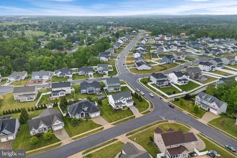 View/Area - 159 Abrams Pointe Blvd, Winchester, VA 22602 photo 1 of 3