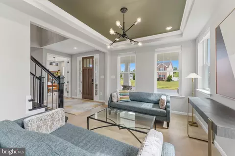 Entry Way - 159 Abrams Pointe Blvd, Winchester, VA 22602 photo 4 of 13