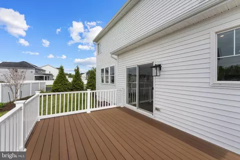 Exterior - 159 Abrams Pointe Blvd, Winchester, VA 22602 photo 6 of 10