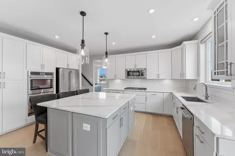 Kitchen - 159 Abrams Pointe Blvd, Winchester, VA 22602 photo 1 of 2