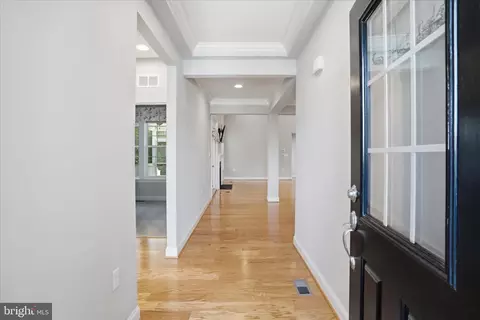 Entry Way - 104 Poppy Dr, White Post, VA 22663 photo 1 of 7