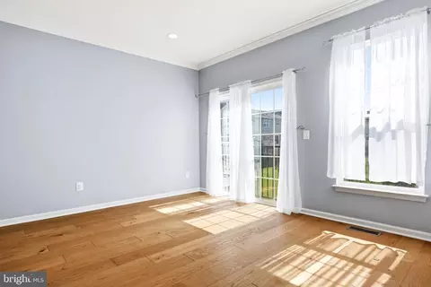Living - 113 Gretchen Ct, Stephenson, VA 22656 photo 3 of 5
