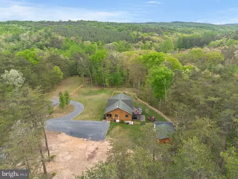 View/Area - 140 Pine Tree Ct, Gore, VA 22637 photo 4 of 5