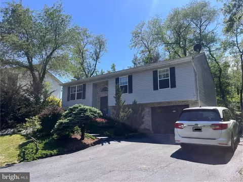 217 Pembridge Dr, Winchester, VA 22602