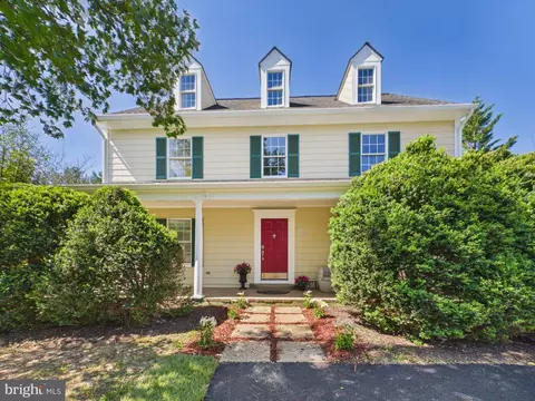 110 Karakul Ct, Stephens City, VA 22655