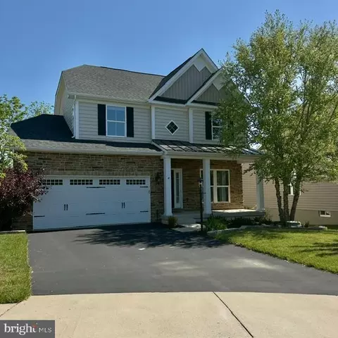 134 Atlantis Ln, Lake Frederick, VA 22630