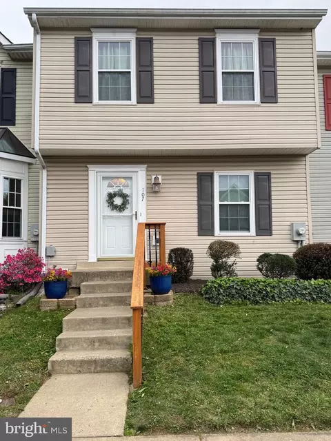 107 Peridot Pl, Stephens City, VA 22655