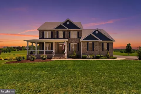121 Nittany South Way, Stephens City, VA 22655
