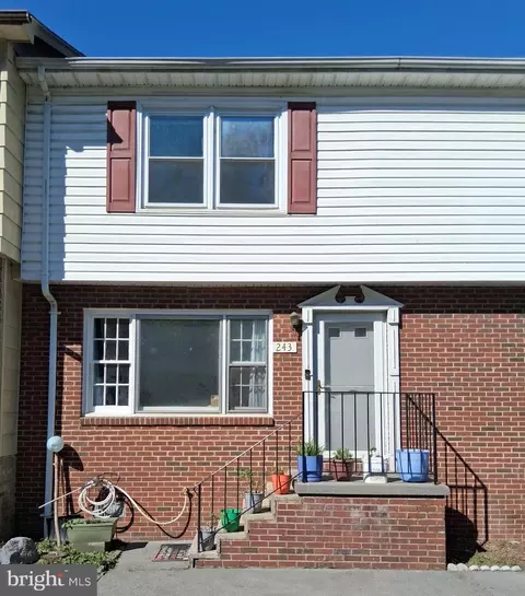 243 Brunswick Rd, Stephens City, VA 22655