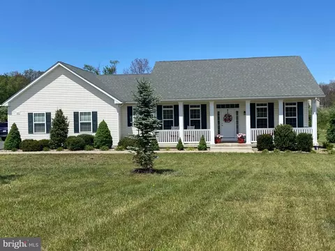 447 Plow Run Ln, Winchester, VA 22602