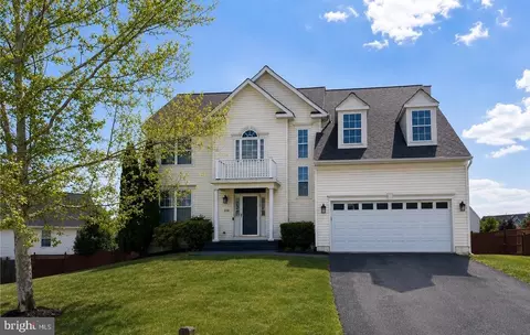 236 Rebecca Dr, Winchester, VA 22602