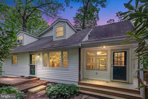 110 Erie Trl, Winchester, VA 22602