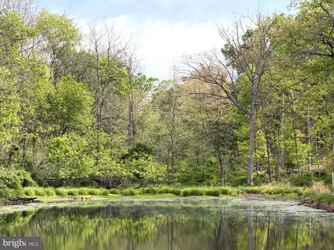 lot2 Crested Mountain Ln, Cross Junction, VA 22625
