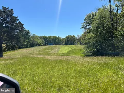 S South Timber Ridge Road, Cross Junction, VA 22625