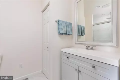 Bath - 109 Halo Ct, Stephenson, VA 22656 photo 1 of 5