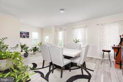 Dining - 109 Halo Ct, Stephenson, VA 22656 photo 2 of 4